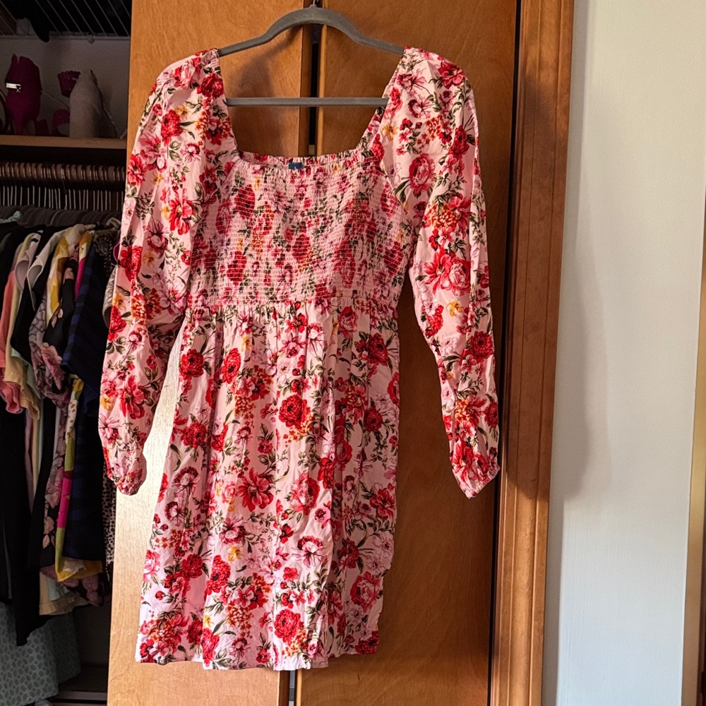 Old navy Floral Pink and Red Dress with Square Neckline and pockets